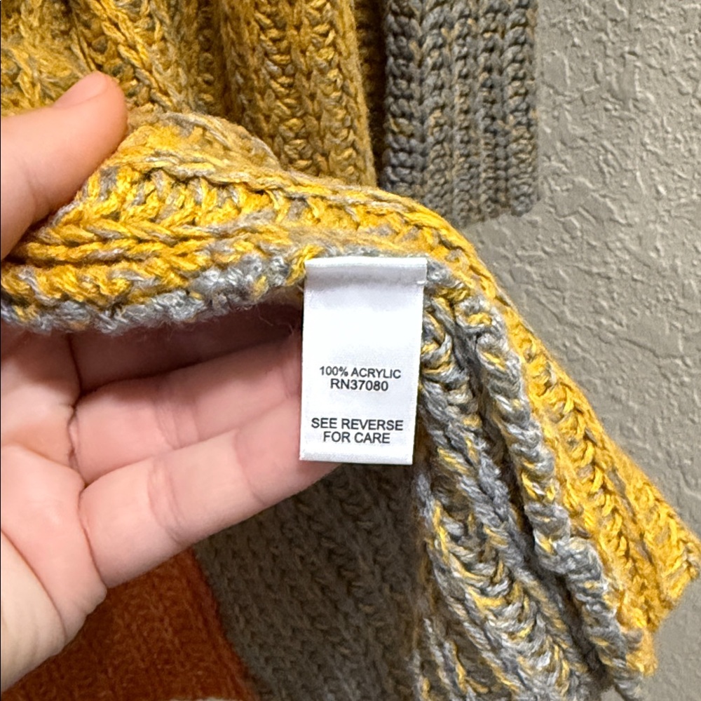 Nwot, Multicolor Patchwork Cardigan - image 3